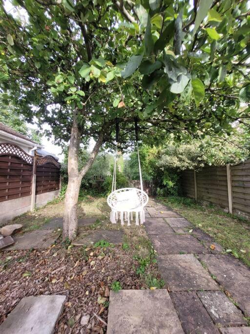 Apartment Riverside - Direct River Access! Ystradgynlais