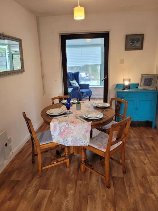 Riverside - Direct River Access! Apartment